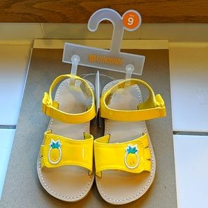 NWT Gymboree Pineapple Sandals Size 9